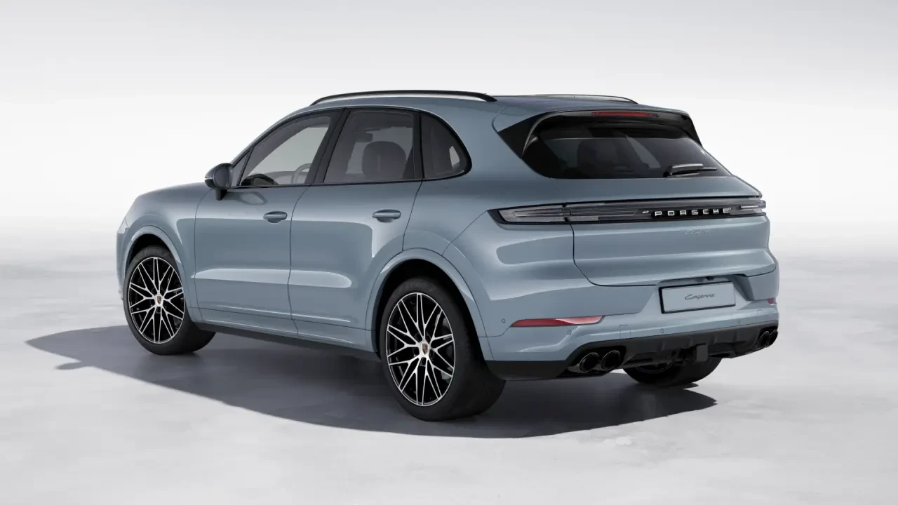2026 Porsche Cayenne - Image 24 of 30