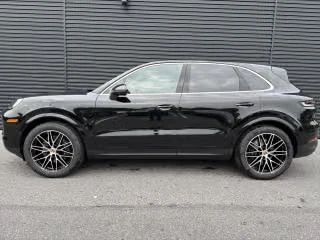 2026 Porsche 9Y0/9Y3 Cayenne - Image 9 of 31
