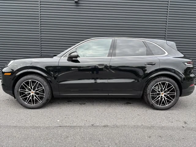 2026 Porsche 9Y0/9Y3 Cayenne - Image 10 of 31