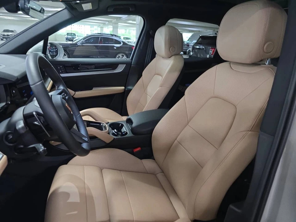 2026 Porsche 9Y0/9Y3 Cayenne - Image 5 of 5
