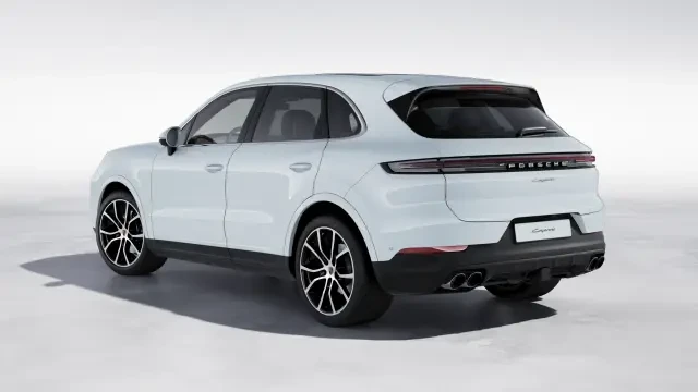 2026 Porsche Cayenne - Image 22 of 30