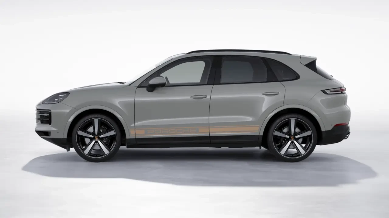 2026 Porsche 9Y0/9Y3 Cayenne - Image 16 of 30