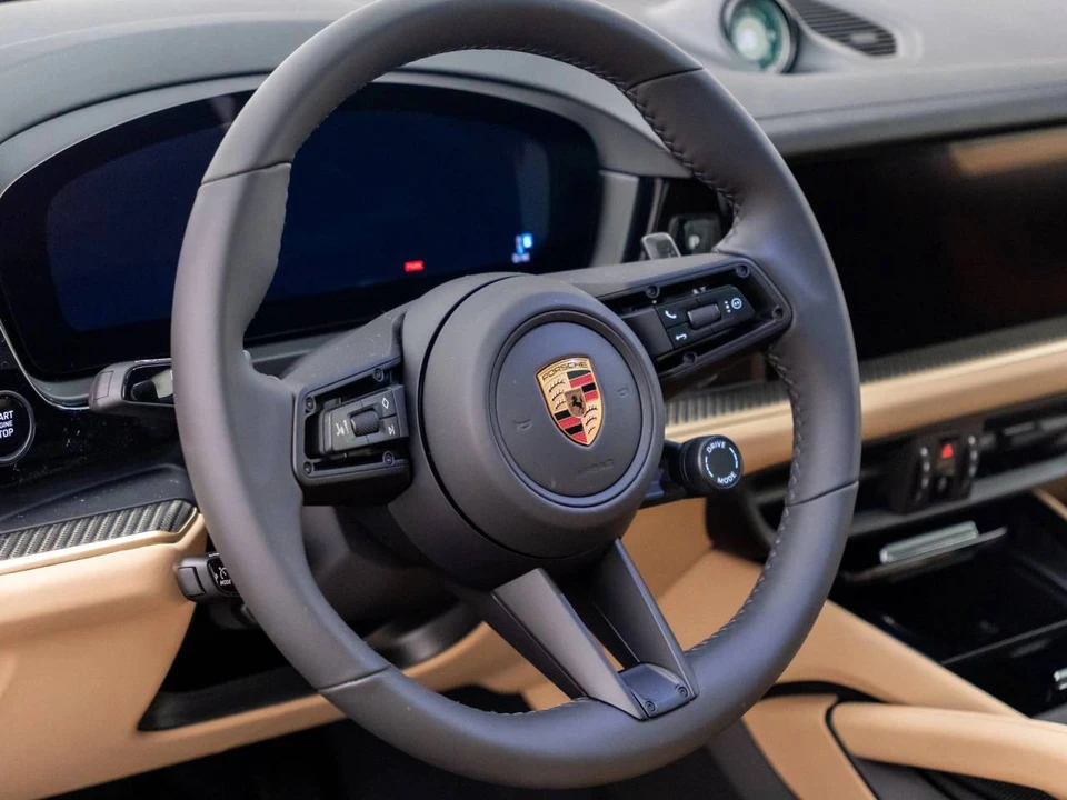 2026 Porsche 9Y0/9Y3 Cayenne - Image 4 of 5