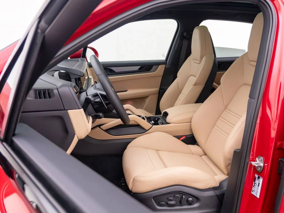2026 Porsche 9Y0/9Y3 Cayenne - Image 5 of 5