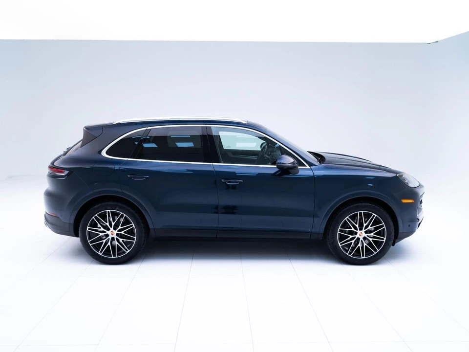 2026 Porsche 9Y0/9Y3 Cayenne - Image 8 of 31