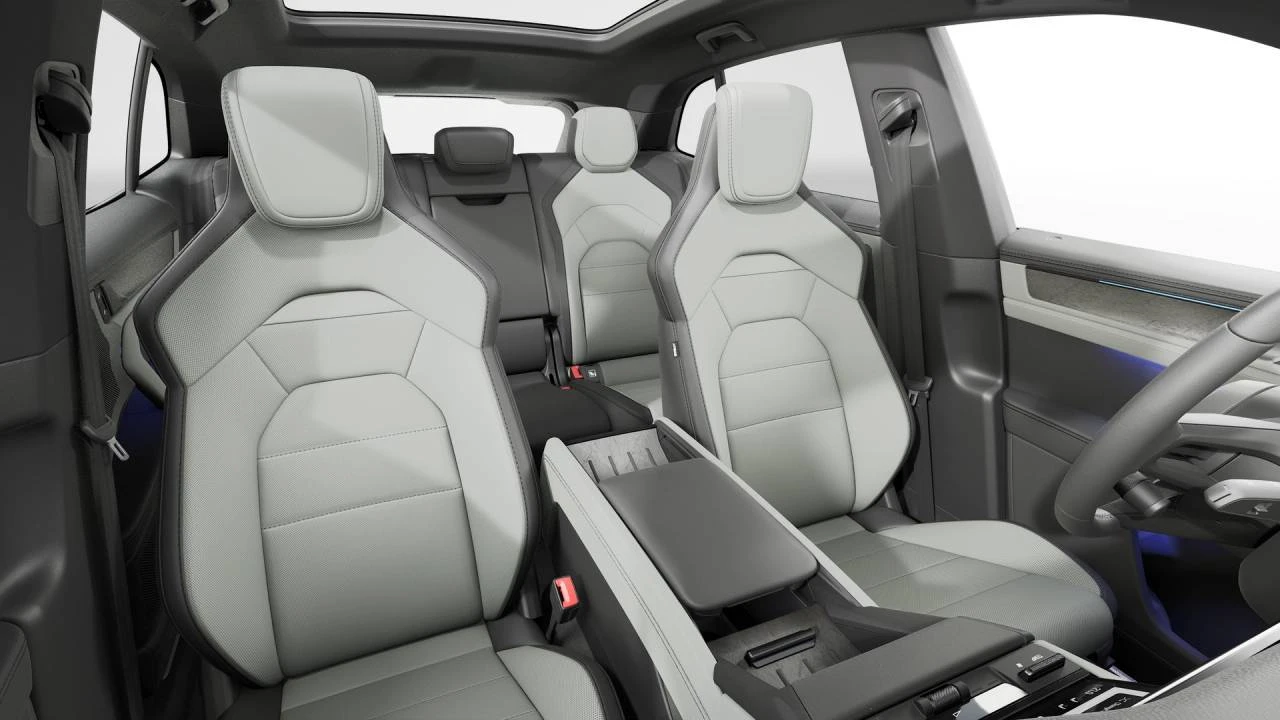 2026 Porsche 9Y0/9Y3 Cayenne - Image 12 of 14