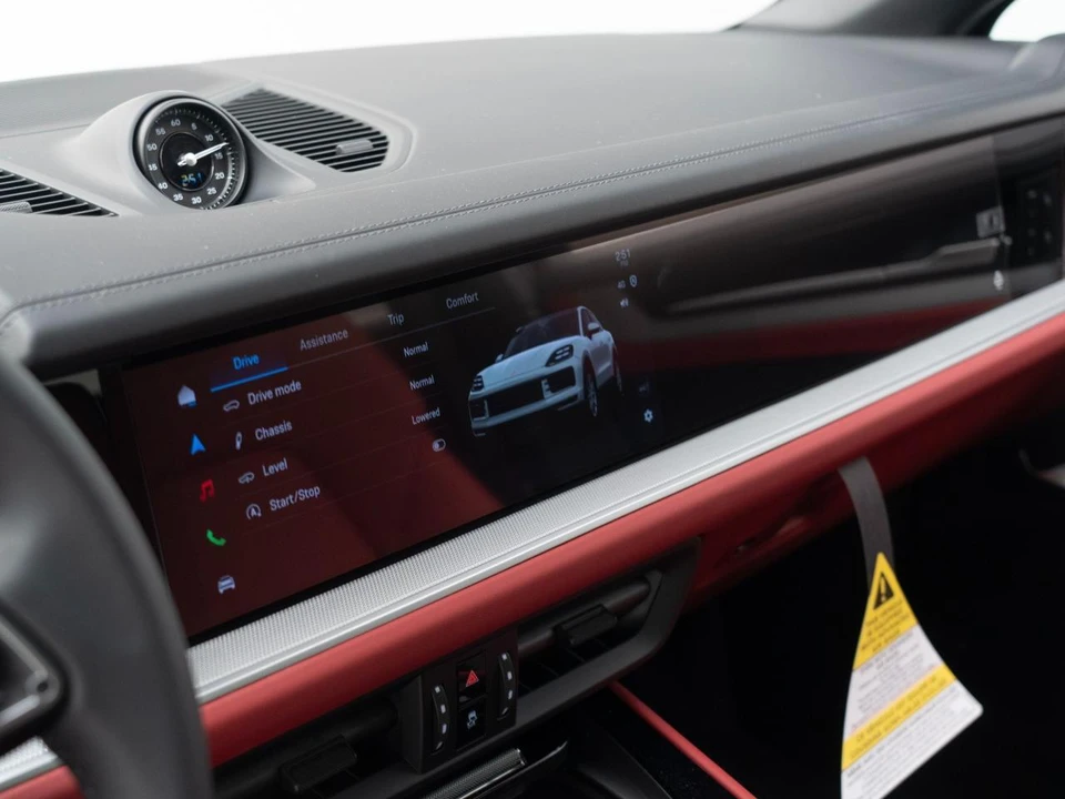 2026 Porsche 9Y0/9Y3 Cayenne Coupe - Image 21 of 21