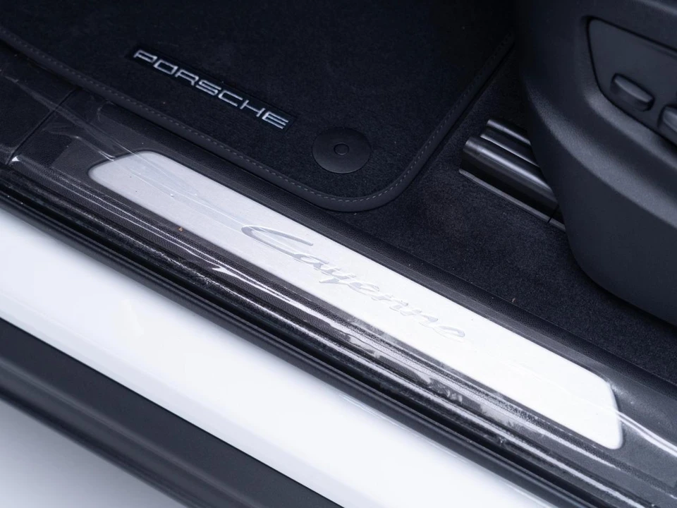 2026 Porsche 9Y0/9Y3 Cayenne Coupe - Image 14 of 21