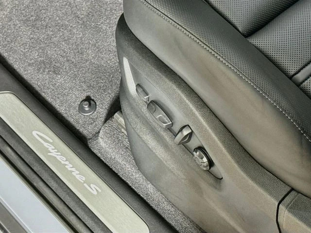 2026 Porsche 9Y0/9Y3 Cayenne Coupe - Image 25 of 31
