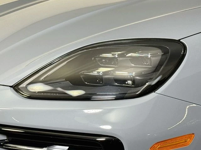 2026 Porsche 9Y0/9Y3 Cayenne Coupe - Image 28 of 31