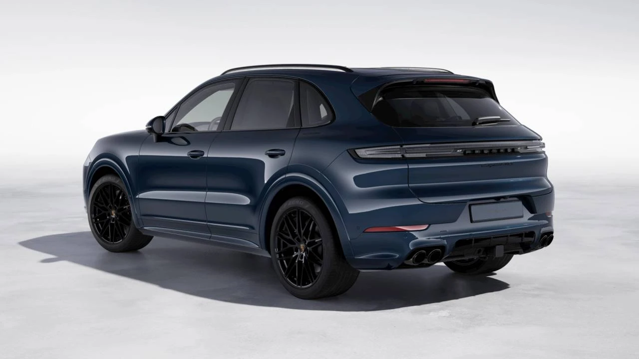 2026 Porsche 9Y0/9Y3 Cayenne GTS - Image 3 of 10