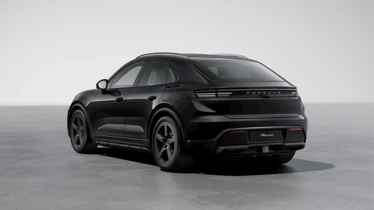 2026 Porsche Macan Electric - Image 3 of 12