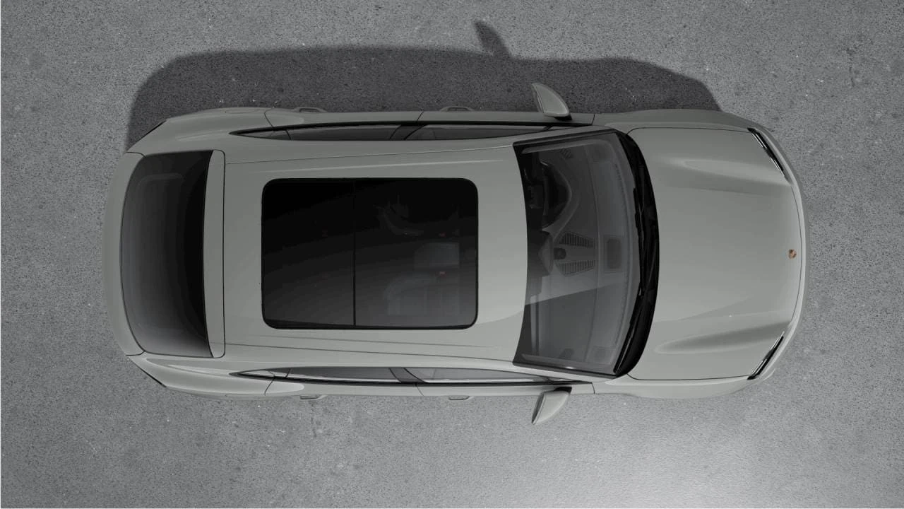 2026 Porsche Macan Electric - Image 5 of 10