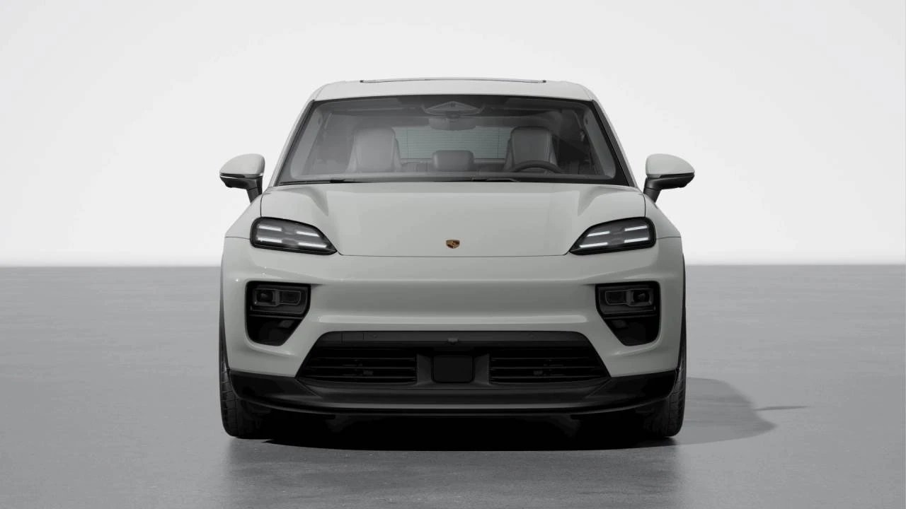 2026 Porsche Macan Electric - Image 8 of 10