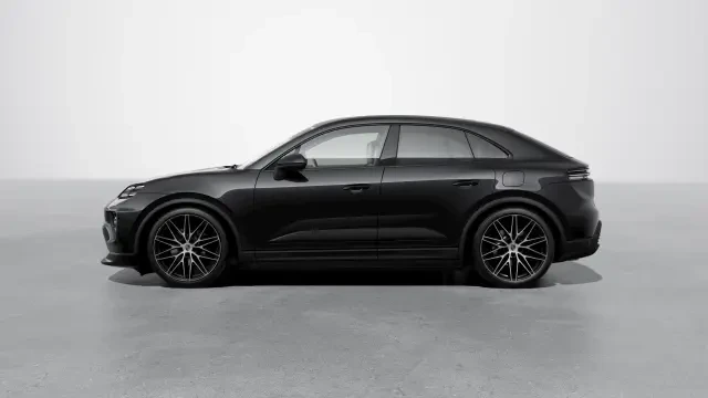 2026 Porsche Macan Electric - Image 14 of 31