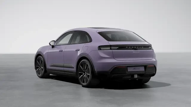2026 Porsche Macan Electric - Image 22 of 31