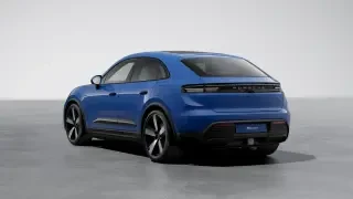 2026 Porsche Macan - Image 21 of 30