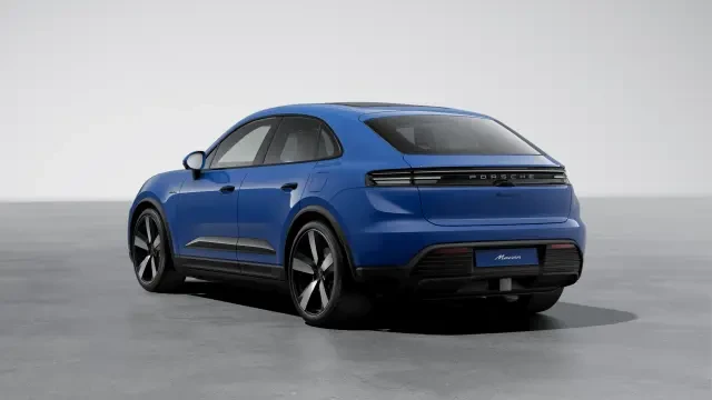 2026 Porsche Macan - Image 22 of 30