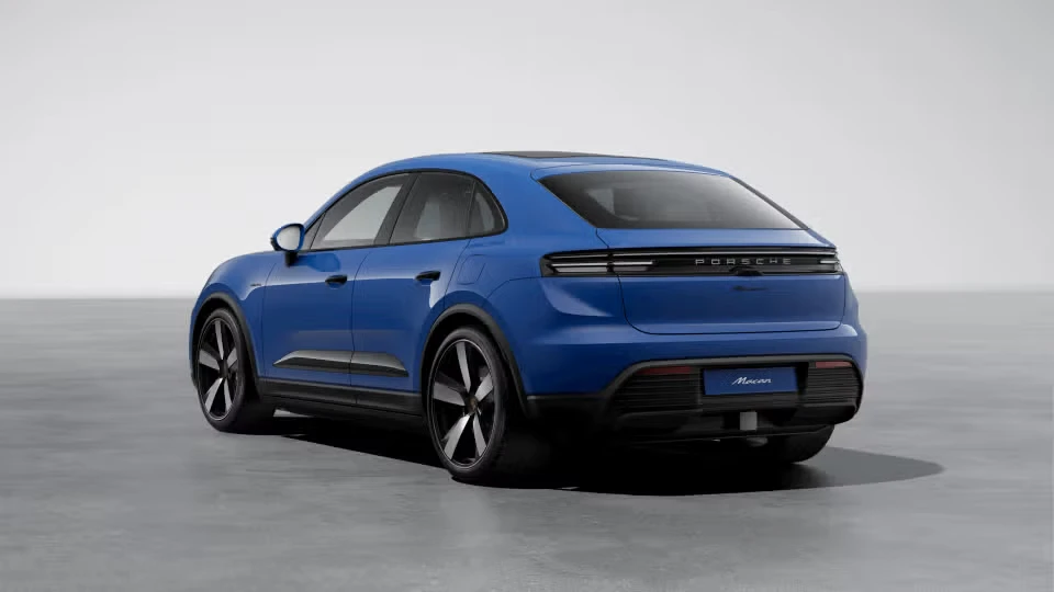 2026 Porsche Macan - Image 19 of 30