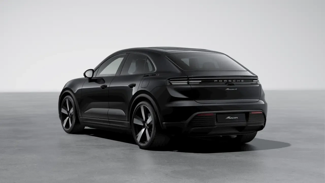 2026 Porsche Macan Electric - Image 24 of 31