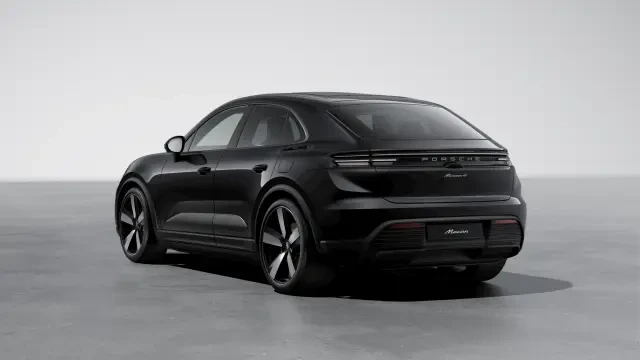 2026 Porsche Macan Electric - Image 22 of 31