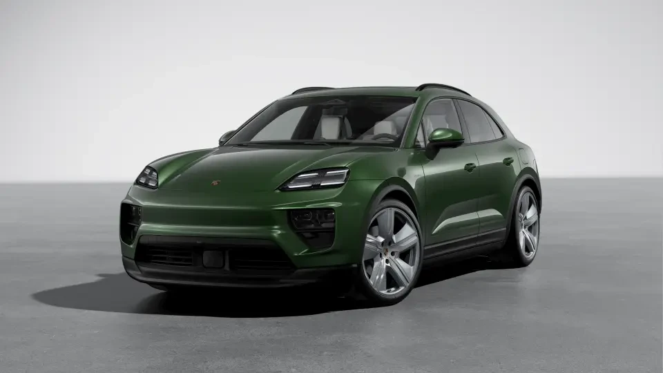 2026 Porsche Macan Electric - Image 7 of 30