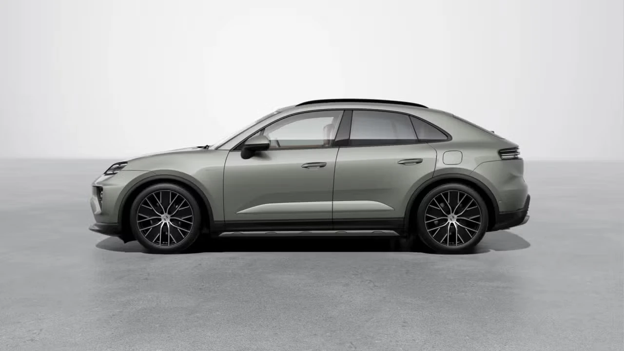 2026 Porsche Macan Electric - Image 12 of 30