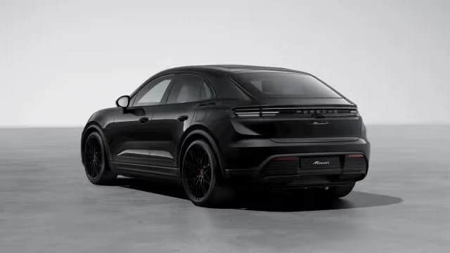 2026 Porsche Macan Electric - Image 18 of 31