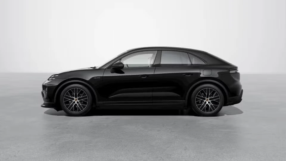 2026 Porsche Macan Electric - Image 11 of 30