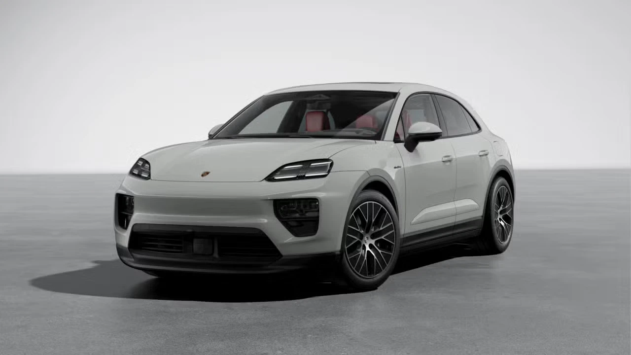 2026 Porsche Macan Electric - Image 4 of 31