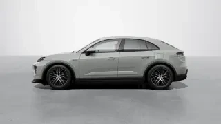 2026 Porsche Macan Electric - Image 13 of 31