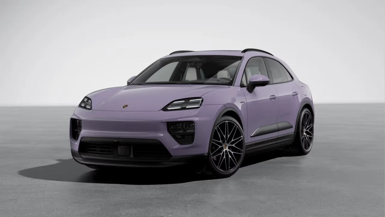 2026 Porsche Macan Electric - Image 4 of 30