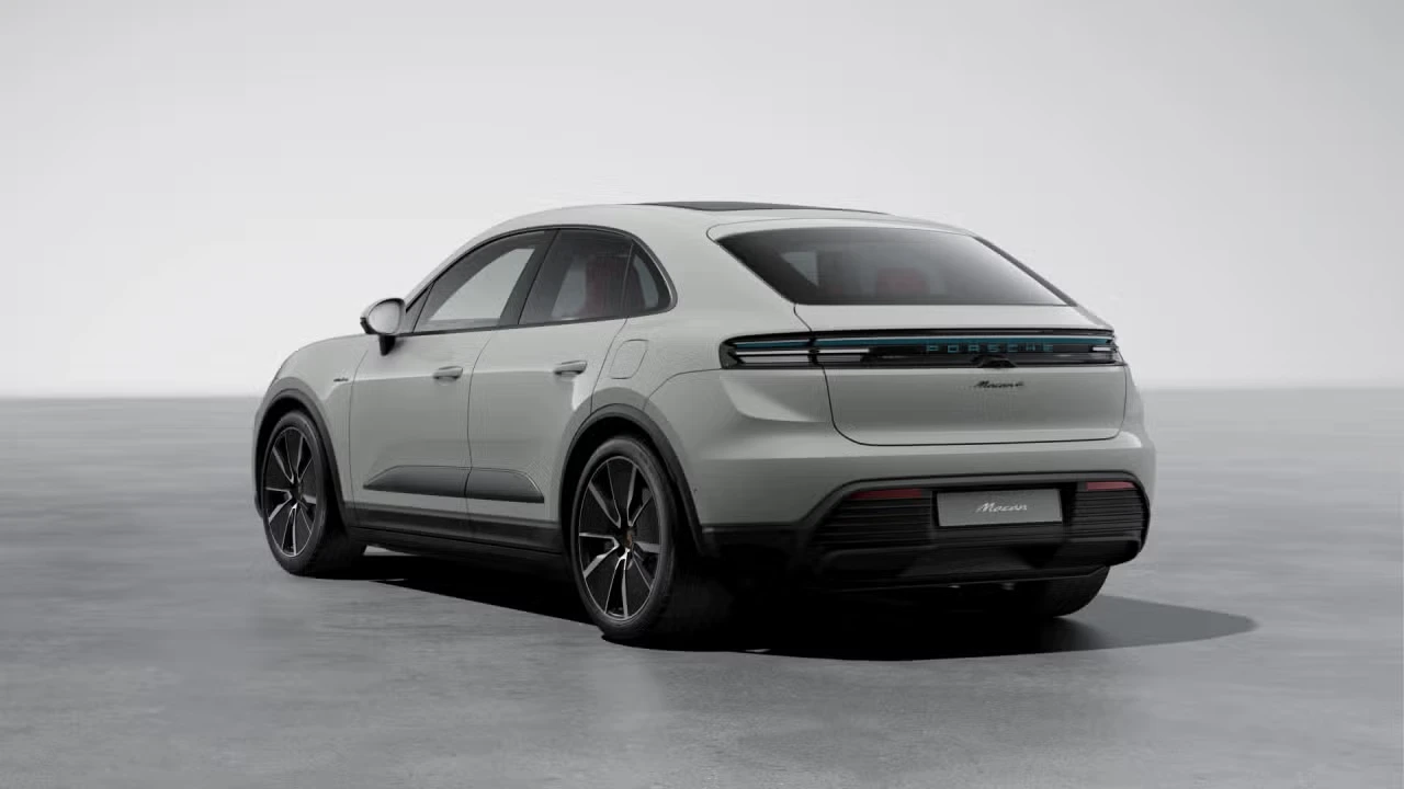 2026 Porsche Macan Electric - Image 20 of 30