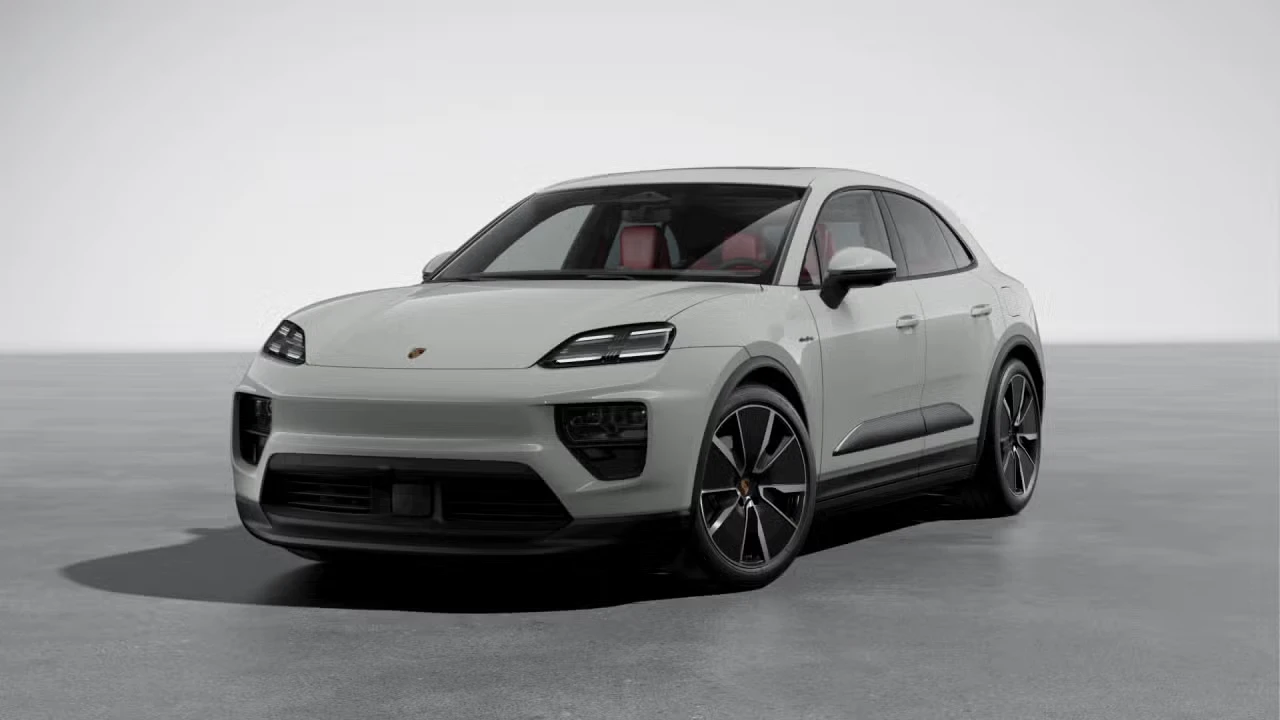 2026 Porsche Macan Electric - Image 4 of 30