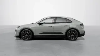 2026 Porsche Macan Electric - Image 13 of 30