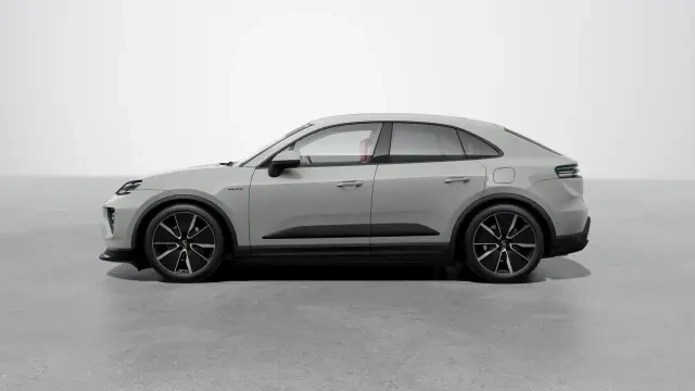 2026 Porsche Macan Electric - Image 14 of 30