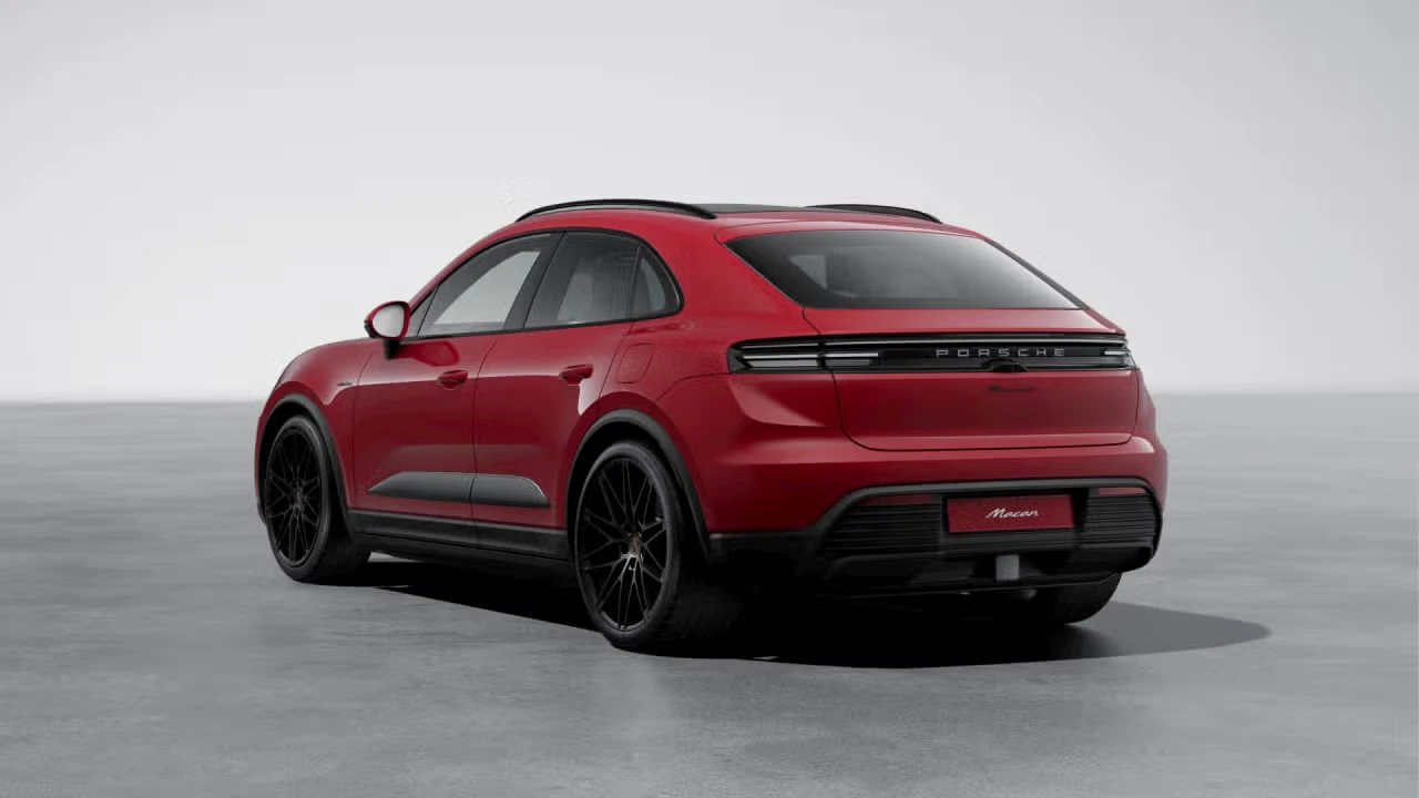 2026 Porsche Macan Electric - Image 20 of 31