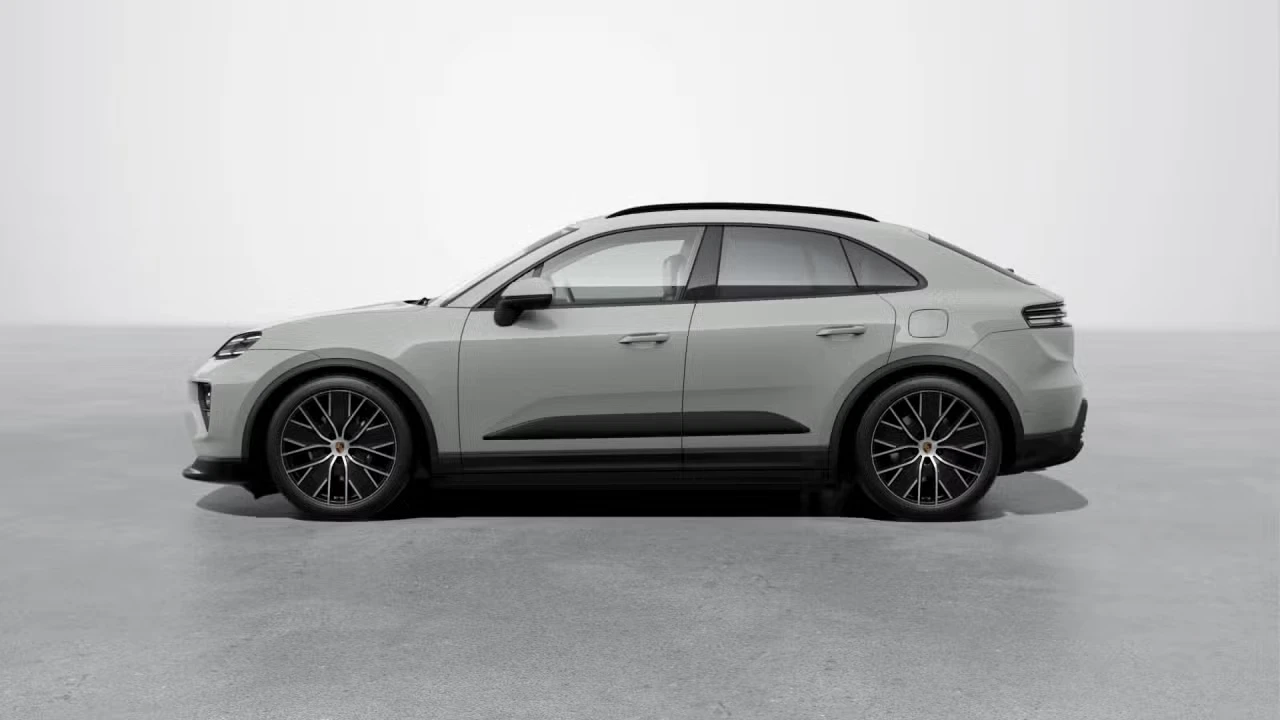 2026 Porsche Macan Electric - Image 12 of 31