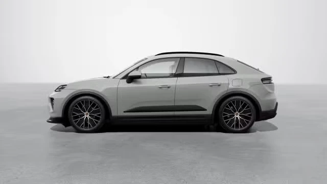 2026 Porsche Macan Electric - Image 10 of 31