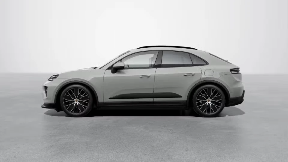 2026 Porsche Macan Electric - Image 11 of 31