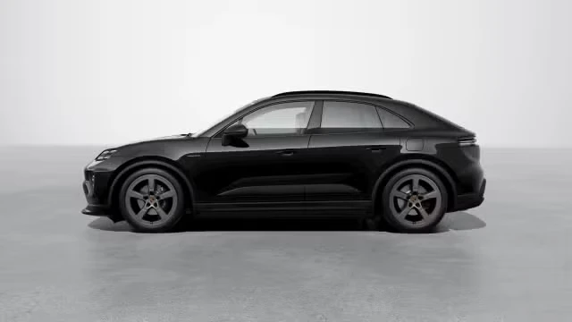 2026 Porsche Macan Electric - Image 10 of 31
