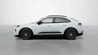 2026 Porsche Macan - Image 13 of 30