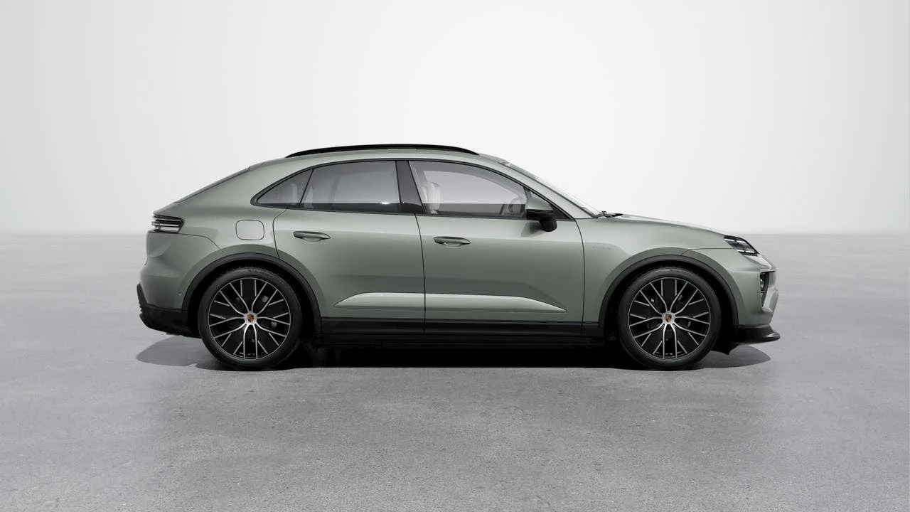 2026 Porsche Macan Electric - Image 6 of 10