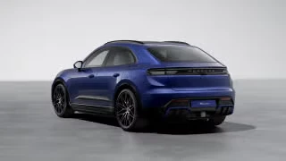 2026 Porsche Macan Electric - Image 17 of 30