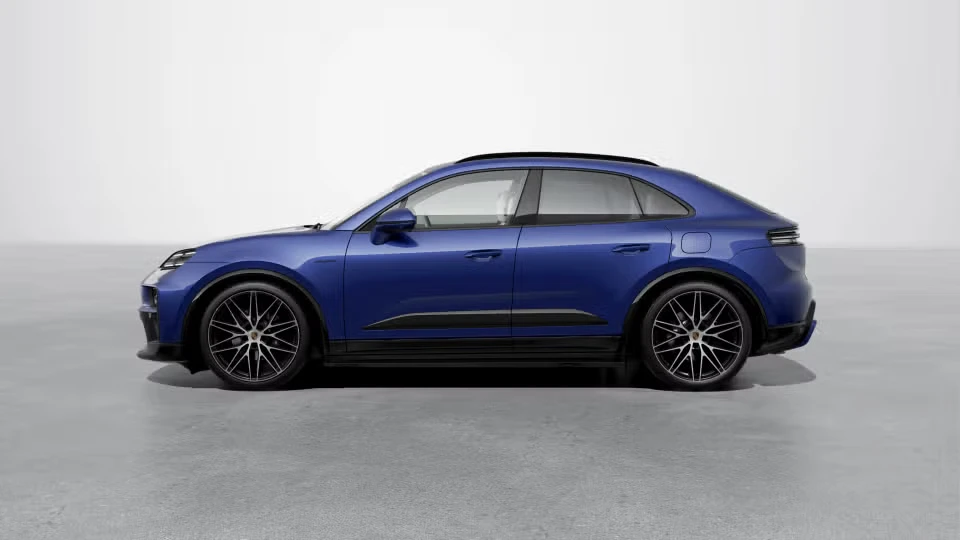 2026 Porsche Macan Electric - Image 11 of 30