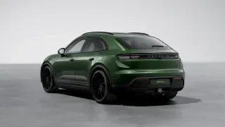 2026 Porsche Macan Electric - Image 21 of 30