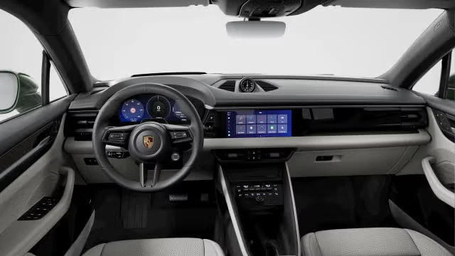 2026 Porsche Macan - Image 26 of 30