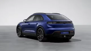 2026 Porsche Macan Electric - Image 17 of 30