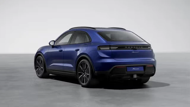 2026 Porsche Macan Electric - Image 18 of 30