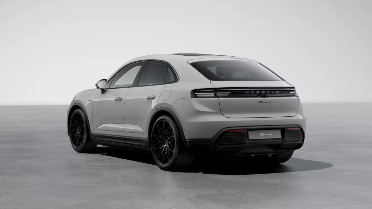 2026 Porsche Macan Electric - Image 20 of 30
